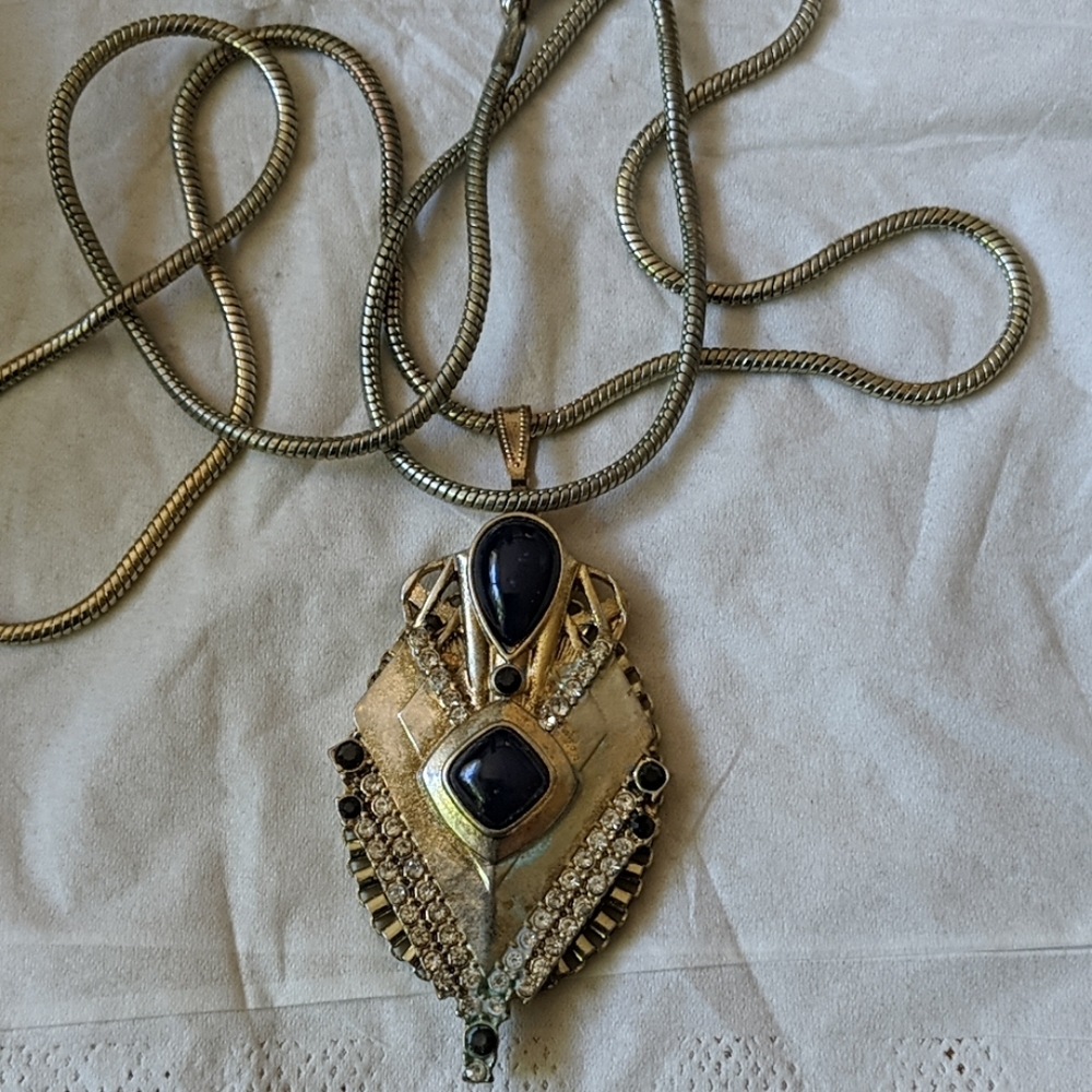 Pendant necklace - Picture 2 of 2